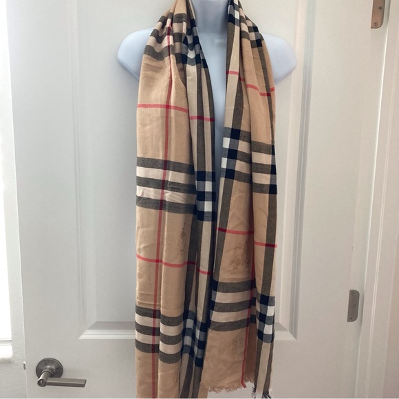 Burberry Cashmere Scarf Wrap - Picture 2 of 6